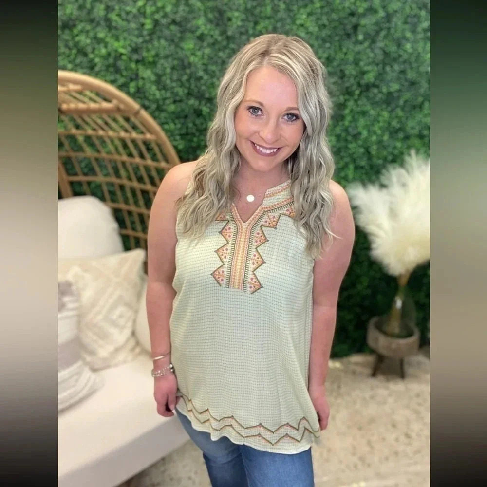 Boutique embroidered tank - medium